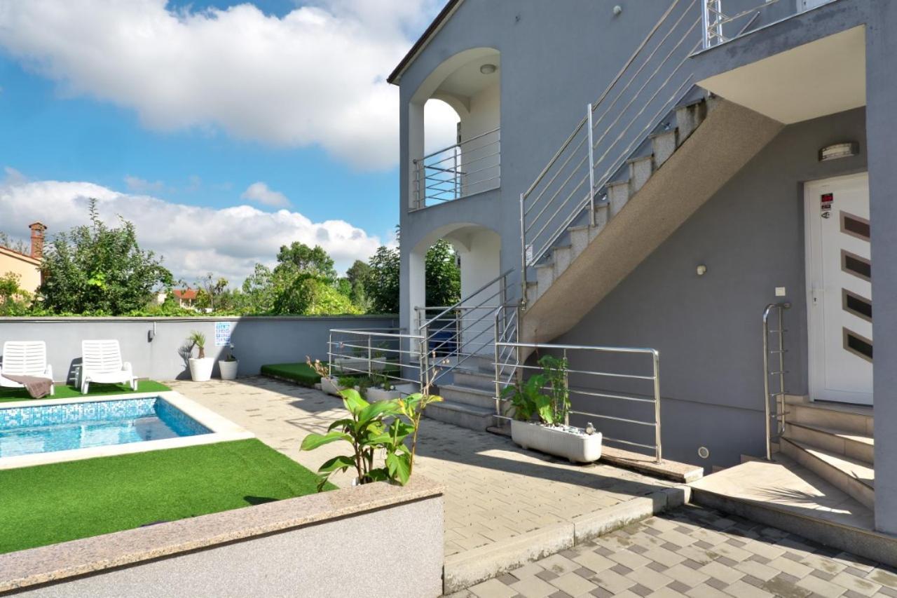 Villa Miskovic Банджоле Экстерьер фото